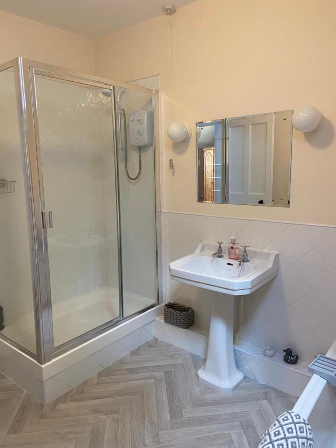 Fabulous 2 Bedroom House Just Outside Edinburgh Auchendinny Buitenkant foto